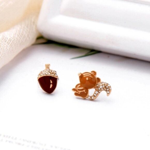 Acorn & Squirrel Enamel Crystal Mismatch Gold Stud Earrings - Picture 5 of 10